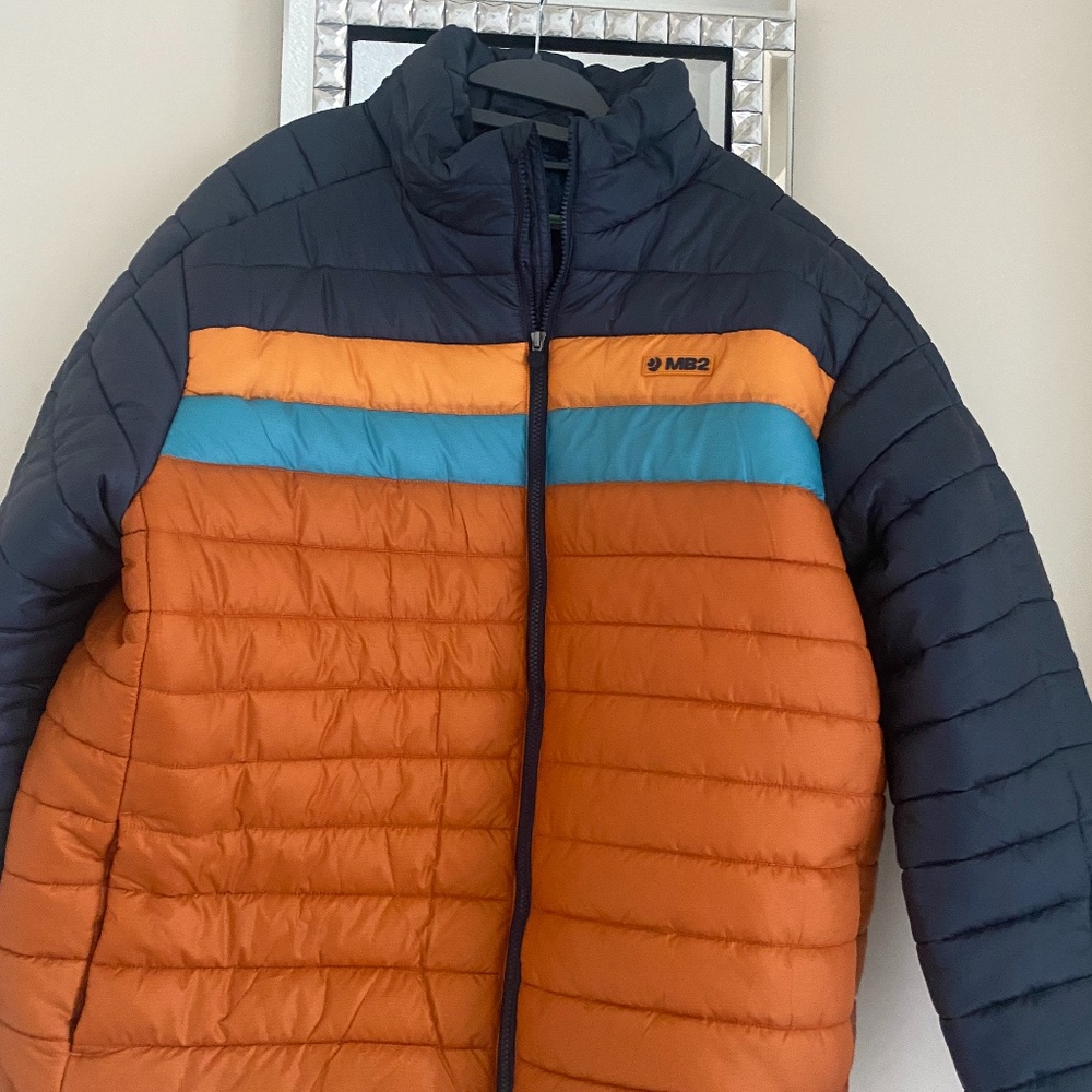 Brand New jacket men size 3xl light and warm